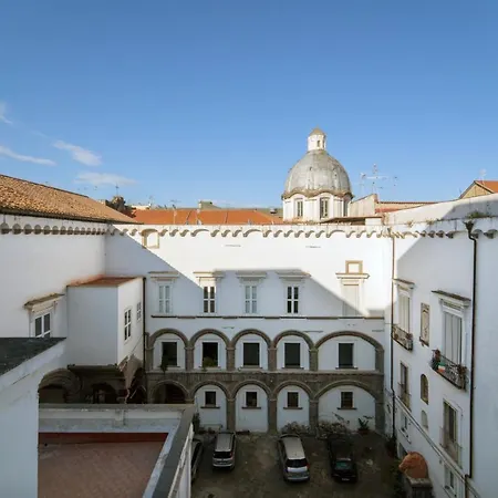 & Luxury Palazzo Diomede Carafa Gasthof Neapel
