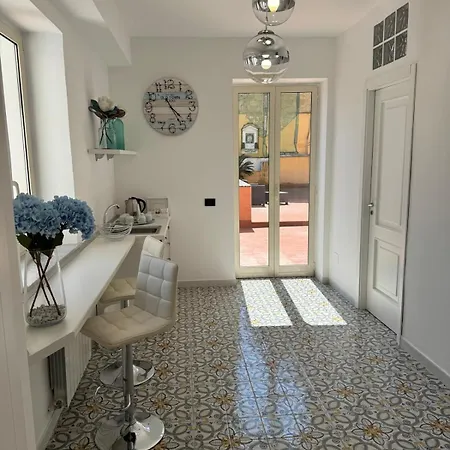 בית הארחה & Luxury Palazzo Diomede Carafa